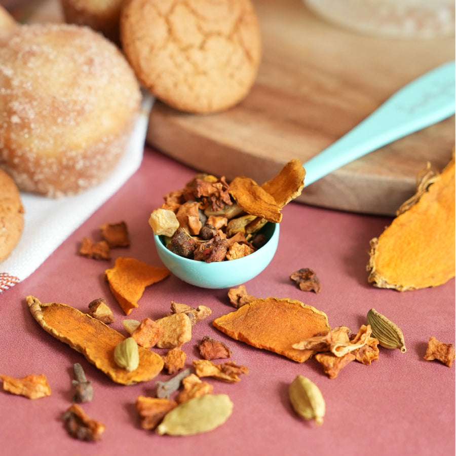 Snarky Tea Pumpkin Pie 60G fruit herbal blend package with pumpkins and whipped cream on a white background