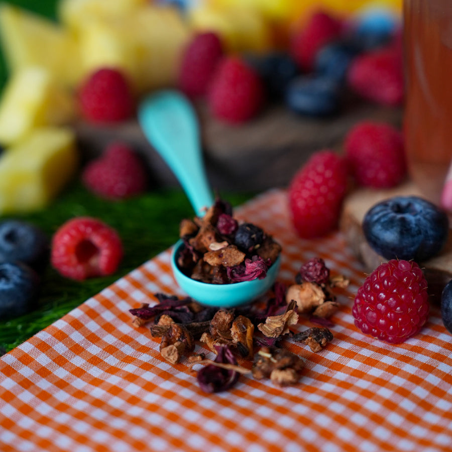 A whitebox of Sunny Days in a 60G bag
